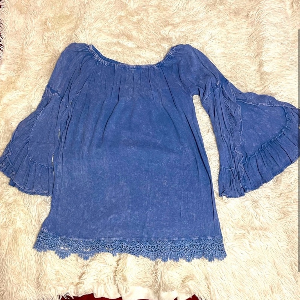 Altar’d State Blouse